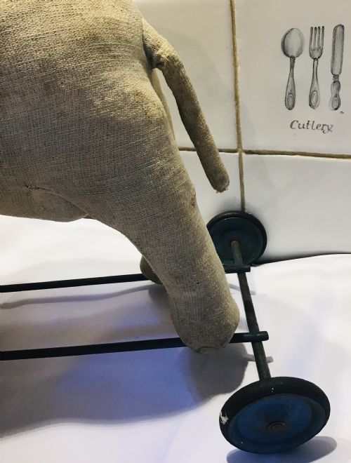ANTIQUE ELEPHANT ON WHEELS PULL ALONG TOY C1900 - ADDITIONAL PHOTO 3