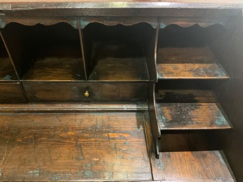 GEORGE III PROVINCIAL PITCH PINE BUREAU ON STAND - ADDITIONAL PHOTO 3