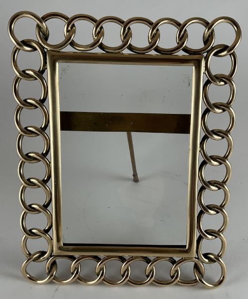 victorian brass chain link photograph frame - CATEGORY: ANTIQUE MISCELLANEOUS - DATED VICTORIAN