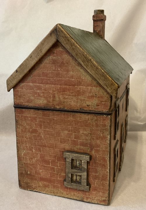 ANTIQUE TEA CADDY MODELLED AS HOUSE - ADDITIONAL PHOTO 2