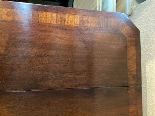 REGENCY MAHOGANY AND ROSEWOOD PEMBROKE WORKTABLE - ADDITIONAL PHOTO 3