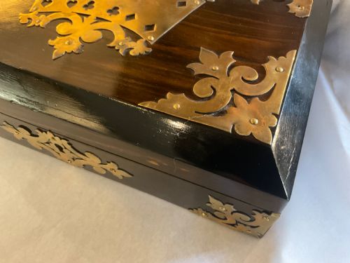 VICTORIAN COROMANDEL AND BRASS CARDGAMES BOX - ADDITIONAL PHOTO 2