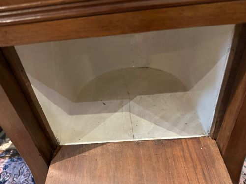 PAIR FRENCH MARBLE TOPPED BEDSIDE CABINETS - ADDITIONAL PHOTO 3