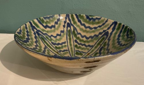 19TH CENTURY SPANISH FAJALAUZA ART POTTERY BOWL - ADDITIONAL PHOTO 2