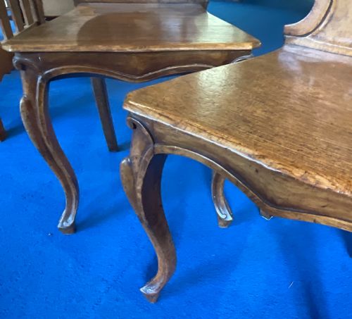 PAIR OF VICTORIAN OAK HALL CHAIRS - ADDITIONAL PHOTO 1