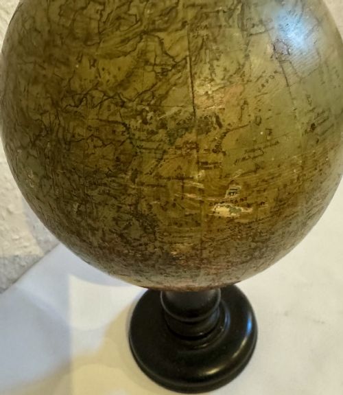 A PETIT GLOBE TERRESTRE - ADDITIONAL PHOTO 4