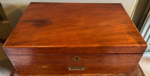LARGE MAHOGANY ARTISTS BOX WITH ORIGINAL CONTENTS - ADDITIONAL PHOTO 6
