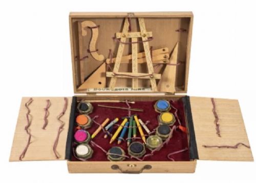 BOURGEOISE AINE PARIS A BEECHWOOD ARTIST'S PAINTBOX