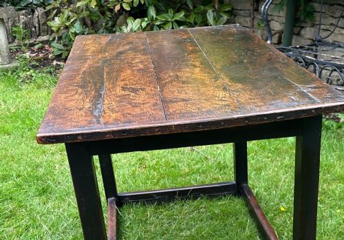 18TH CENTURY OAK PLANK TOP TABLE - ADDITIONAL PHOTO 3