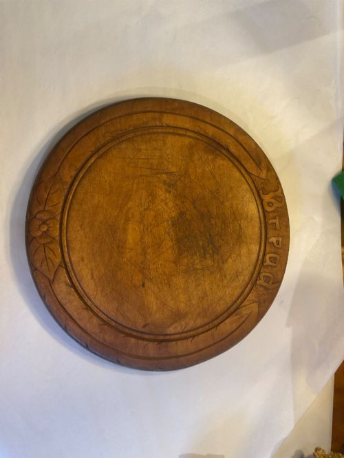VICTORIAN BREAD BOARD