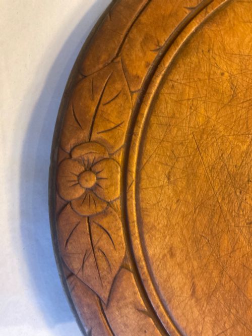 VICTORIAN BREAD BOARD - ADDITIONAL PHOTO 3