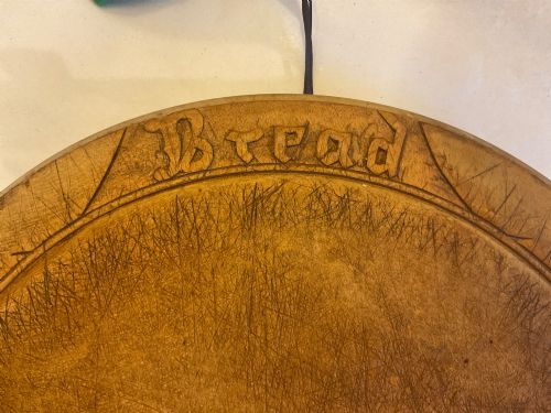 ANTIQUE BREAD BOARD - ADDITIONAL PHOTO 1