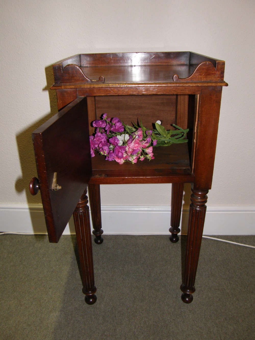 Willian IV Pot Cupboard