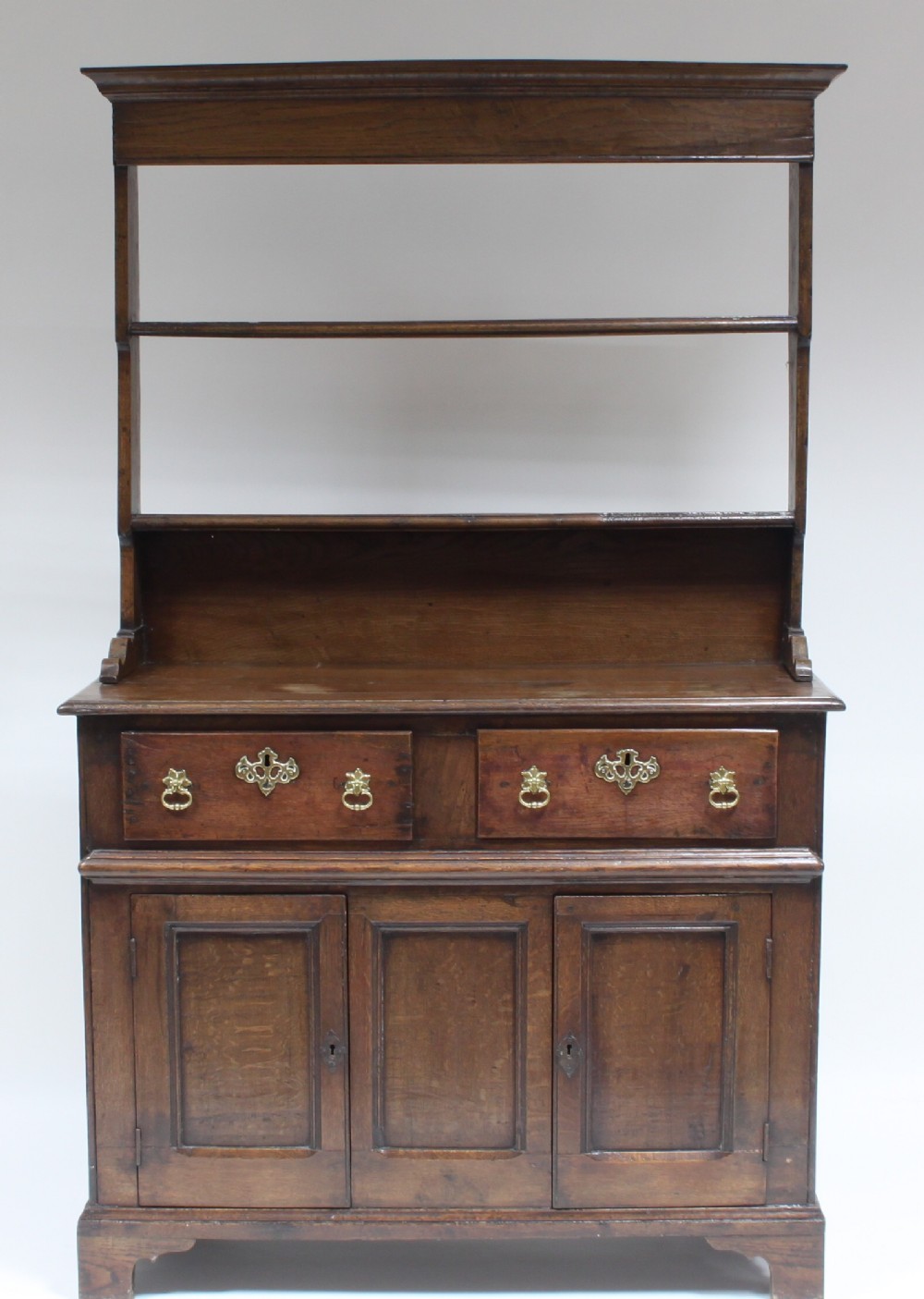 Small Oak Dresser 