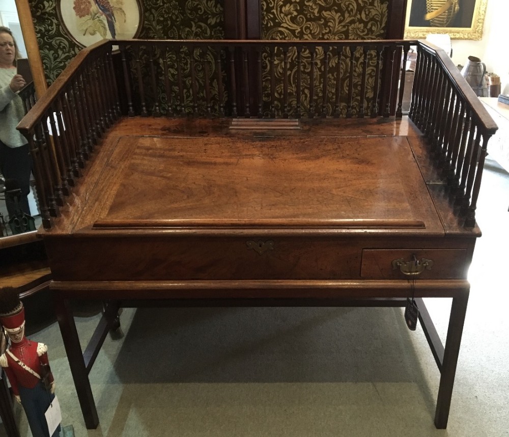 Mahogany Clerk's Desk 
