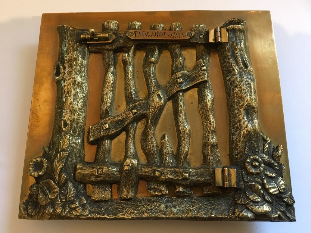  G. Betjamenn & Sons 'The Garden Gate' photograph frame