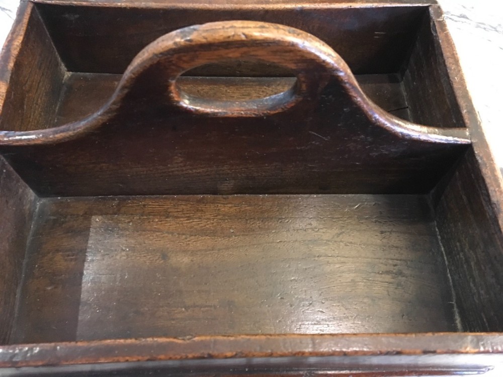 Cutlery Box 