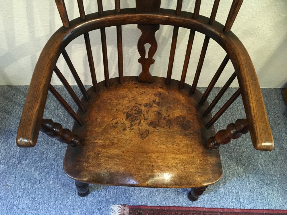 Mid 19th Century Windsor Chair View II