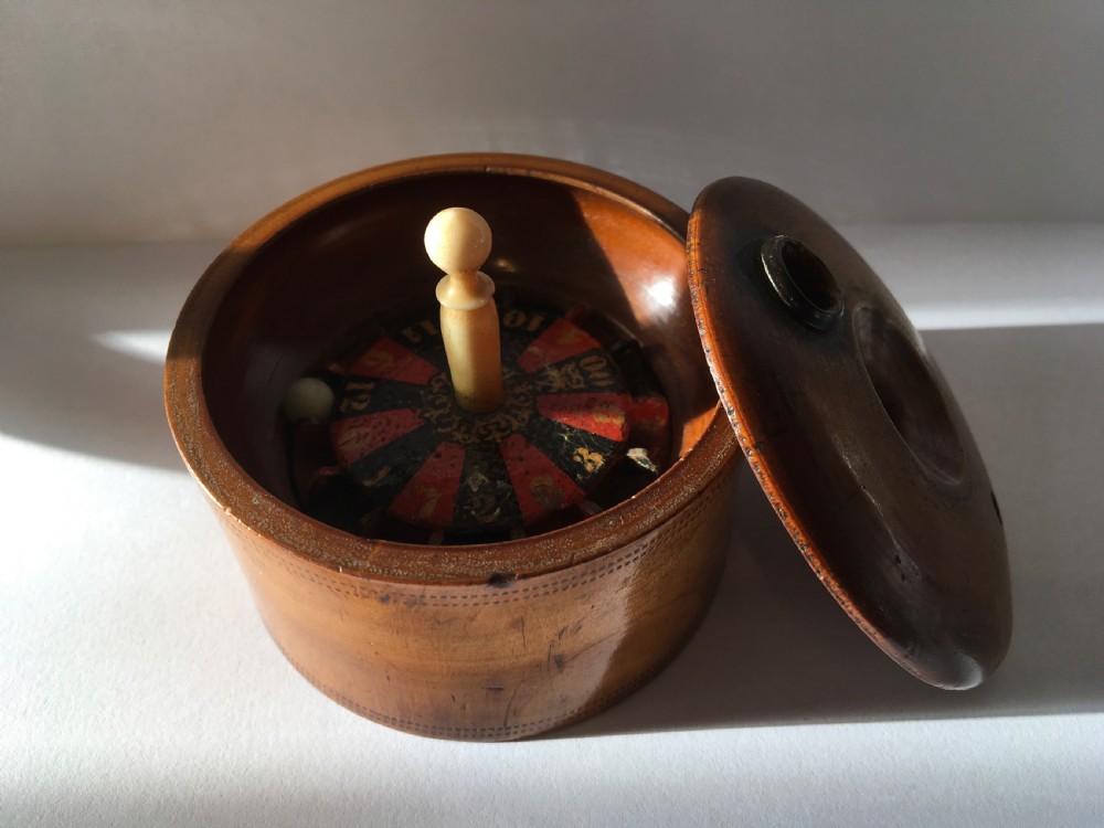Antique travelling roulette wheel 