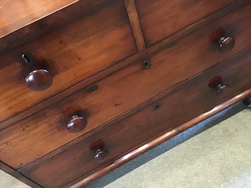 Early 19th century Mahogany Chest of Drawers  View VI