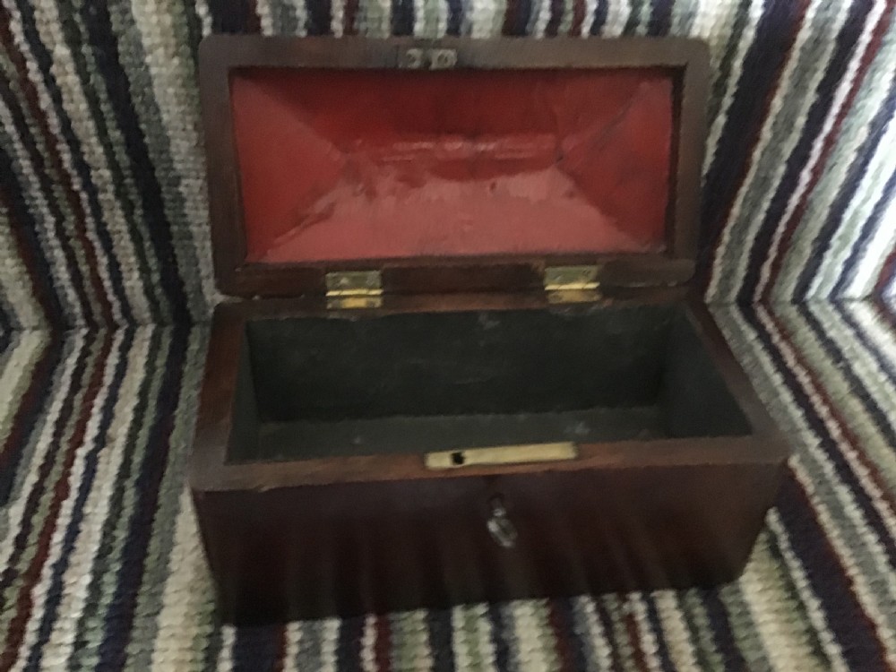 Georgian Mahogany Tea Caddy of small proportions  View IV