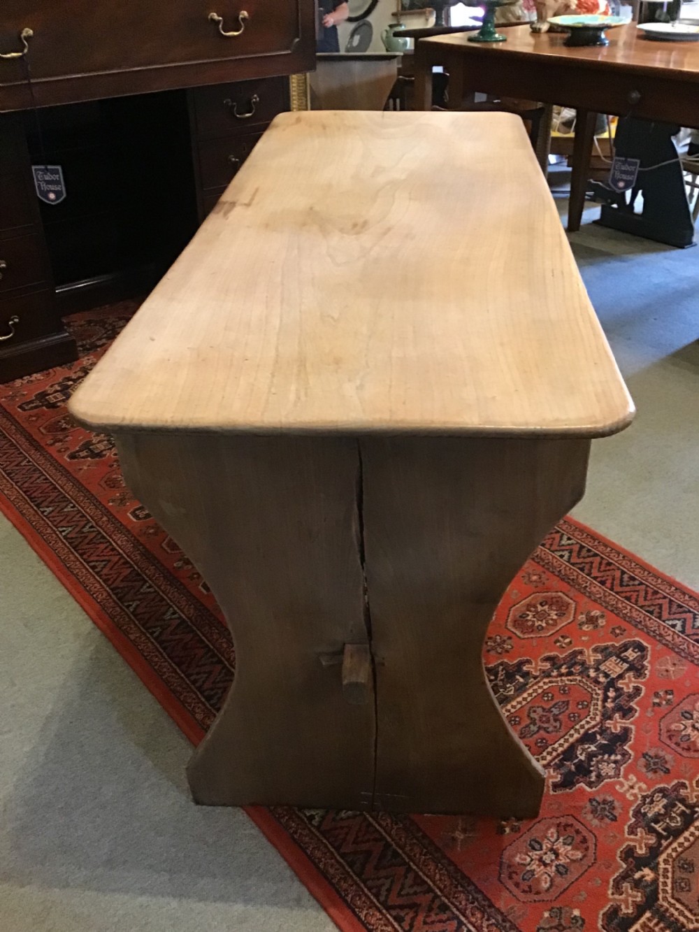 Elm Cotswold School Tavern Table View II