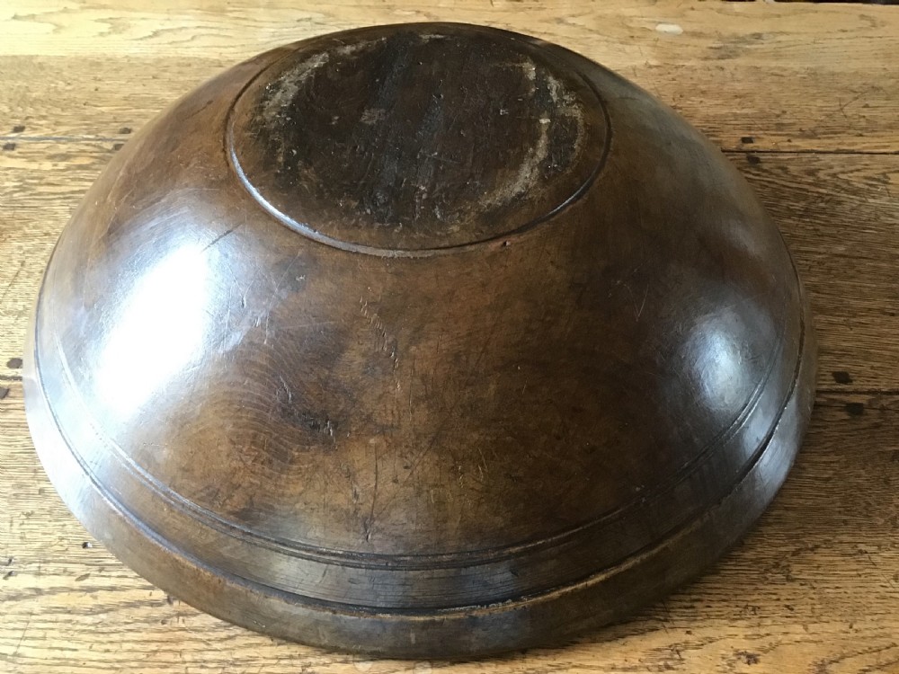 Large Sycamore Dairy Bowl  View IV