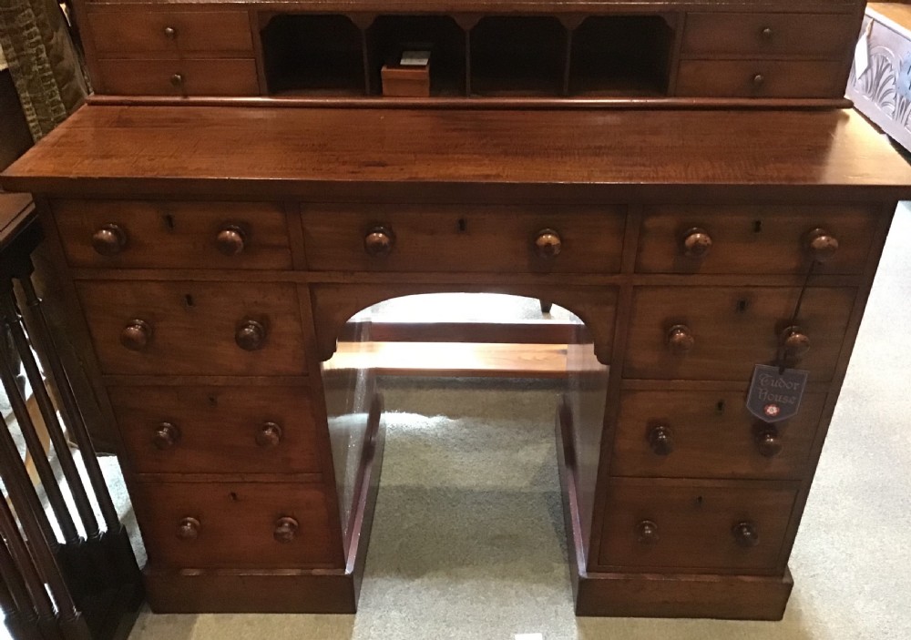 Chemist Dispensing Desk  View III