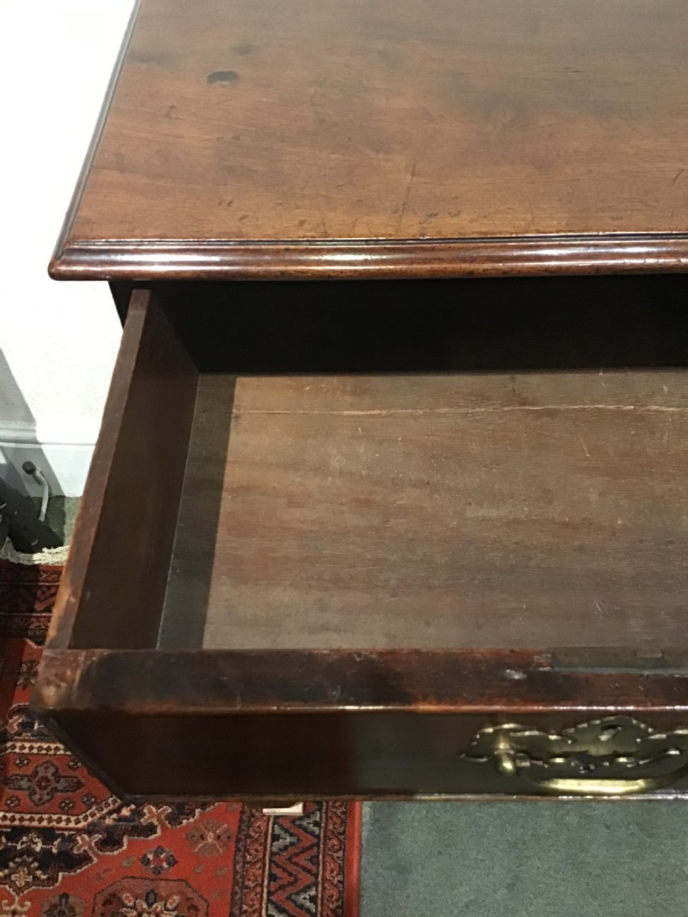 Fine George III Mahogany Chest of Drawers  View III