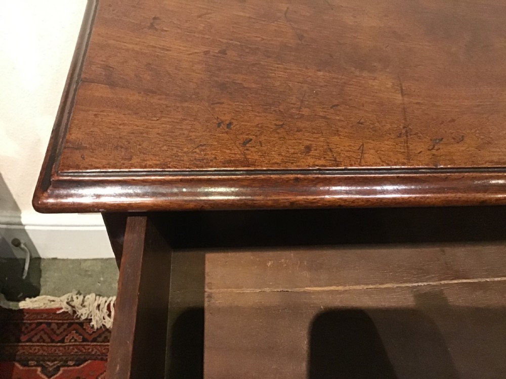 Fine George III Mahogany Chest of Drawers  View V