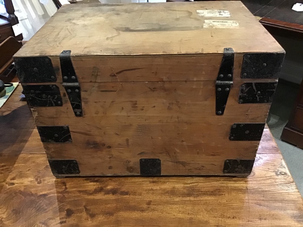 Small Silver Trunk  View III