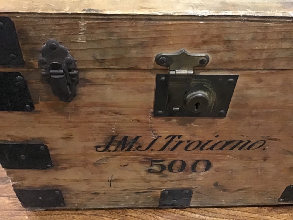 Small Silver Trunk  View IV