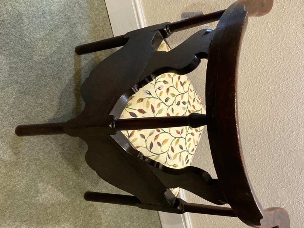 George II Walnut Corner Chair  View VII