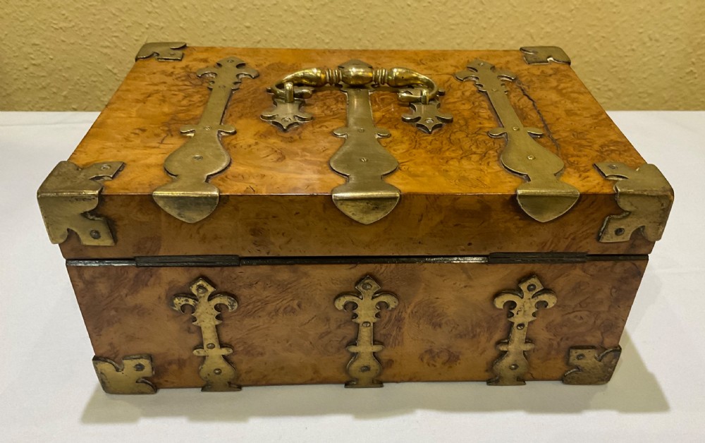 Burr Walnut Jewel Casket View VI