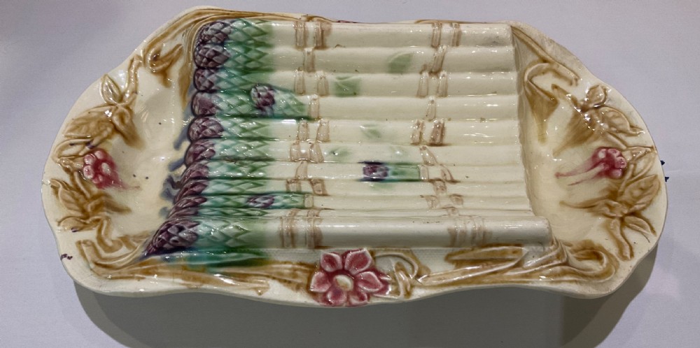 French Asparagus Majolica Service  (7pcs)
