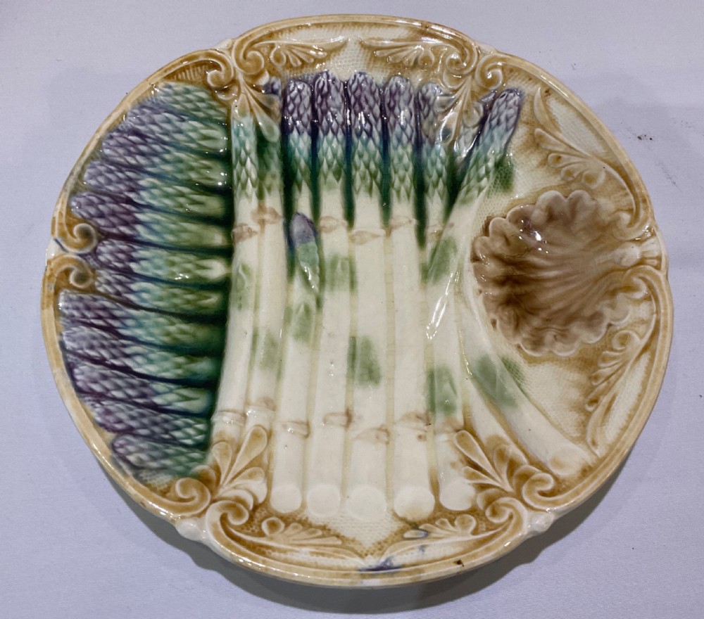 French Asparagus Majolica Service  (7pcs) View IV