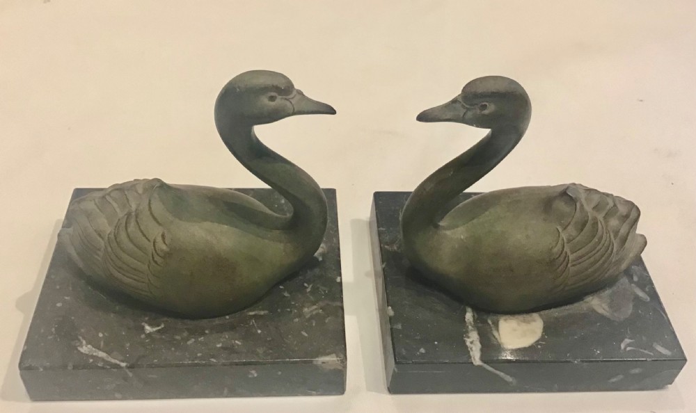 Pair of 1920s Swan Book-Ends 