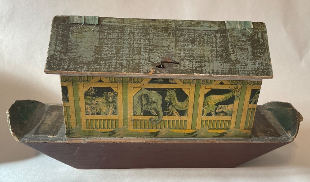 Folk Art Noah’s Arc 