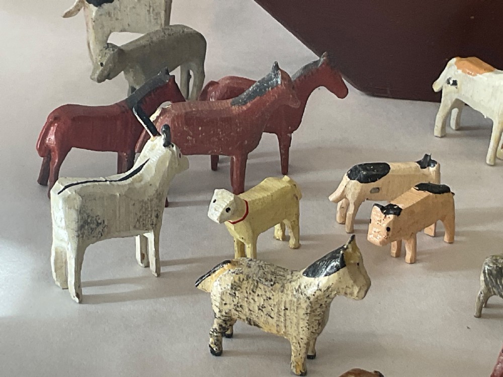Folk Art Noah’s Arc  View XV