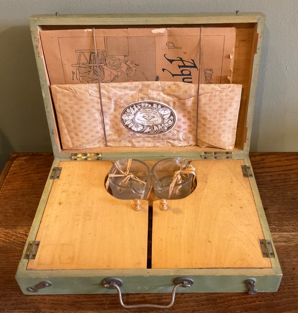French Art Nouveau watercolour artist box View IV