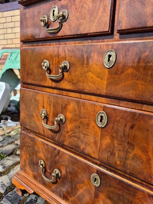 STUNNING GEORGIAN BATCHELORS CHEST OF DRAWERS - ADDITIONAL PHOTO 6
