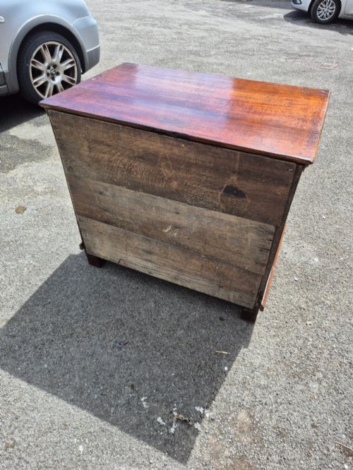 OAK GEOMETERIC CHEST OF DRAWERS - ADDITIONAL PHOTO 5