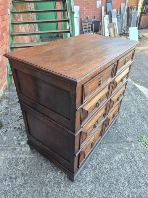 CHARLES II OAK AND WALNUT GEOMETERIC CHEST OF DRAWERS - ADDITIONAL PHOTO 3