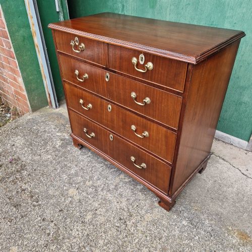 GEORGE THIRD CHEST OF DRAWERS - ADDITIONAL PHOTO 4