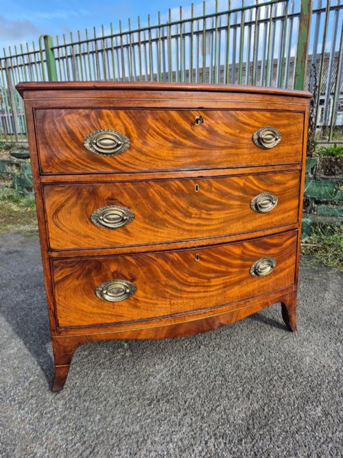 Small Regency Bow Front Chest