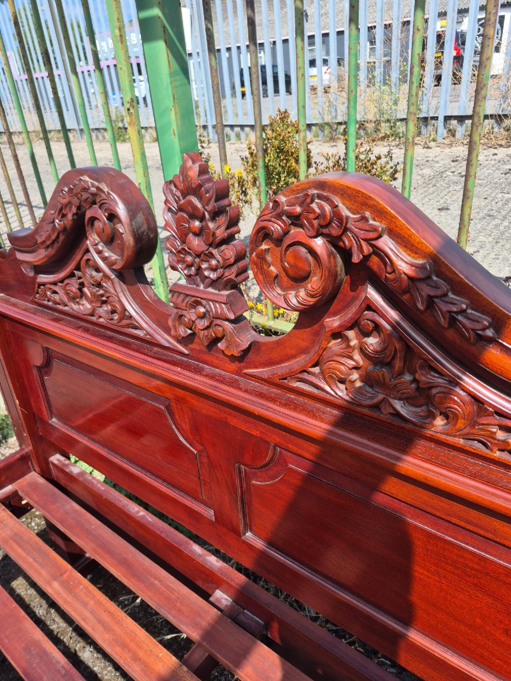 Hand carved four poster. Standard double size 4 foot 6 View VI