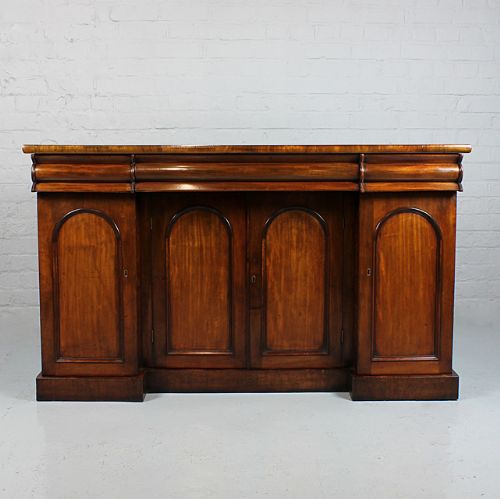 Mahogany Chiffonier Side Cabinet.