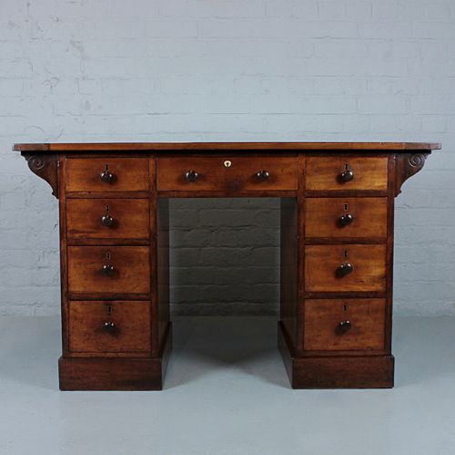 Early 19th.c. Mahogany Kneehole Desk.
