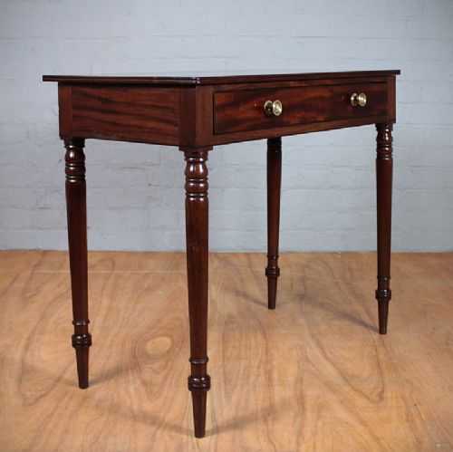 Early 19th.c. Mahogany Side Table.