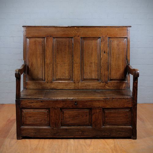 Oak & Pine Box Settle.